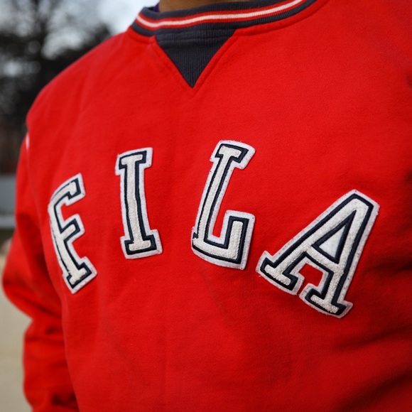 Size Men’s Large Red Vintage Fila Crewneck - Picture 5 of 7